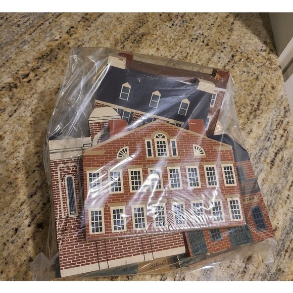 VINTAGE THE CAT'S MEOW LOT OF 9 WOODEN VILLAGE BUILDINGS FALINE SIGNED - Picture 12 of 12